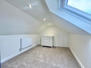 Photo 5- click for photo gallery